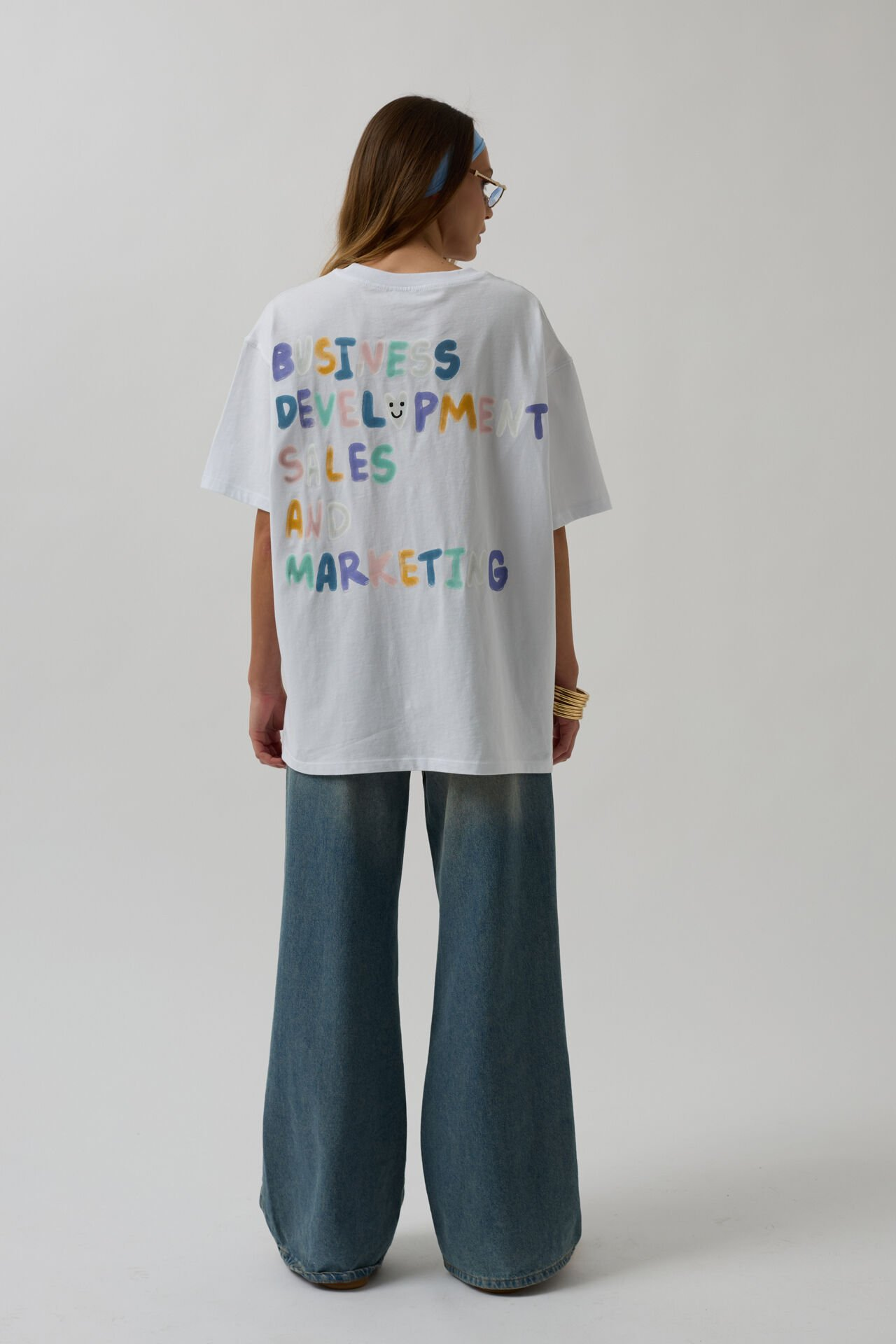 Hustle Tee in white 2